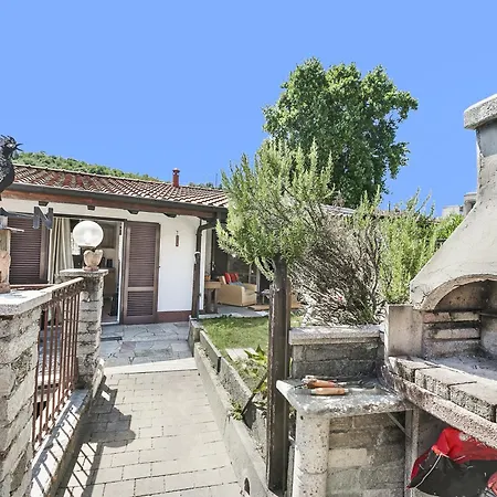 Casa Role, Maggiore Patio House W/ Bbq - Happy Dormelletto